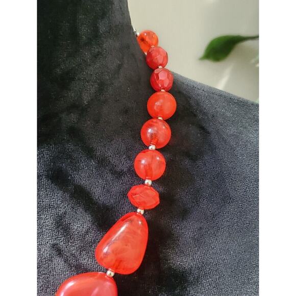 Red Bead Strand Necklace Gold Tone Women Jewelry Simple Style - Picture 3 of 6